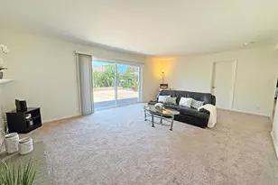 2401 El Portal Way, Oxnard, CA 93035 - Photo 14