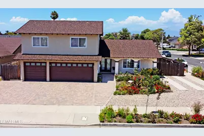 2401 El Portal Way, Oxnard, CA 93035 - Photo 1