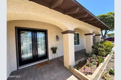2401 El Portal Way, Oxnard, CA 93035 - Photo 2