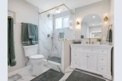 989 N Planetree Avenue, Simi Valley, CA 93065 - Photo 10