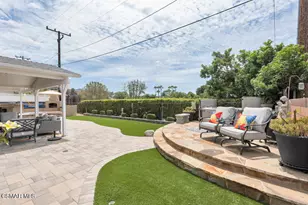 989 N Planetree Ave, Simi Valley, CA 93065 - Photo 18