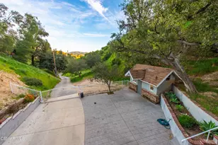 12141 Wildwood Trail, Kagel Canyon, CA 91342 - Photo 24