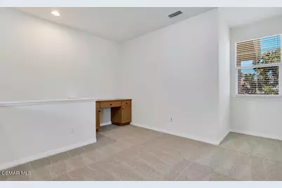 1618 Heywood Street #E, Simi Valley, CA 93065 - Photo 22
