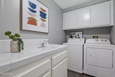 4762 Rhapsody Drive, Oak Park, CA 91377 - Photo 20