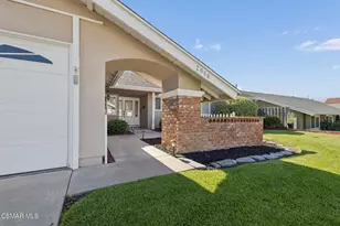 2066 Dwight Ave, Camarillo, CA 93010 - Photo 4