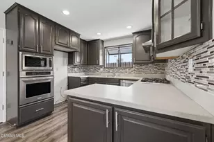 2066 Dwight Ave, Camarillo, CA 93010 - Photo 24