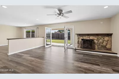 2066 Dwight Avenue, Camarillo, CA 93010 - Photo 18