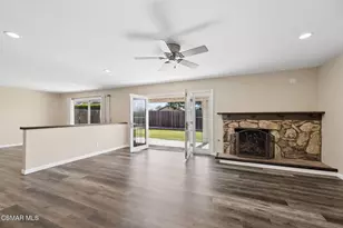 2066 Dwight Ave, Camarillo, CA 93010 - Photo 18
