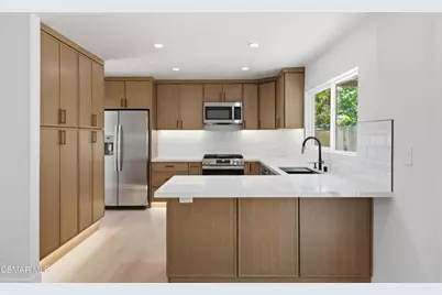 206 Cedar Heights Drive, Thousand Oaks, CA 91360 - Photo 10