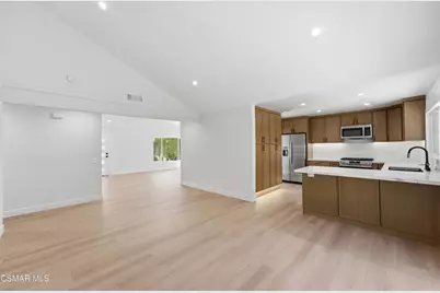 206 Cedar Heights Drive, Thousand Oaks, CA 91360 - Photo 8