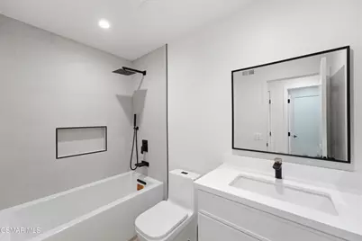 206 Cedar Heights Drive, Thousand Oaks, CA 91360 - Photo 18