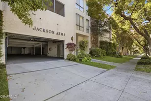 528 N Jackson St, Glendale, CA 91206 - Photo 2