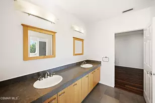 419 Helga Ct, Newbury Park, CA 91320 - Photo 40