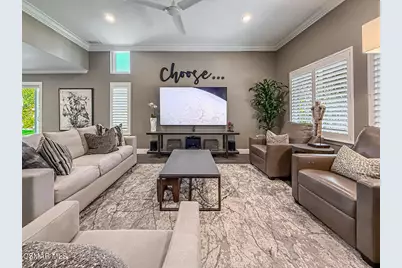 687 Stonebrook Street, Simi Valley, CA 93065 - Photo 10