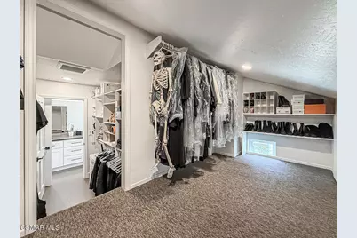 687 Stonebrook Street, Simi Valley, CA 93065 - Photo 58