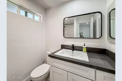687 Stonebrook Street, Simi Valley, CA 93065 - Photo 86