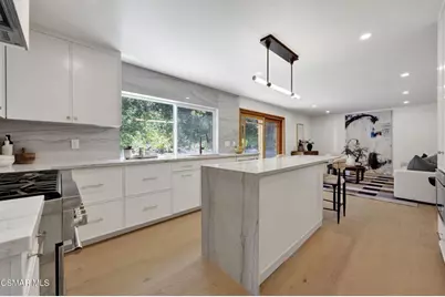 22460 Cairnloch Street, Calabasas, CA 91302 - Photo 8