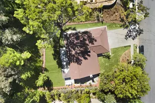 22460 Cairnloch St, Calabasas, CA 91302 - Photo 26