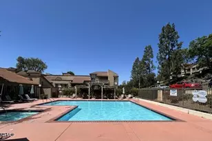 245 Oak Leaf Dr, Thousand Oaks, CA 91360 - Photo 14