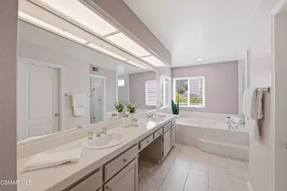 5377 Evanwood Avenue, Oak Park, CA 91377 - Photo 28