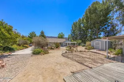 219 Meadow Mist Court, Simi Valley, CA 93065 - Photo 10