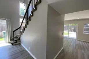 161 Green Glade Ct, Camarillo, CA 93010 - Photo 18