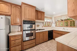 593 Randy Dr, Newbury Park, CA 91320 - Photo 10