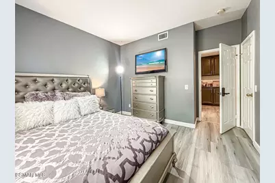215 Southcrest Place, Simi Valley, CA 93065 - Photo 26
