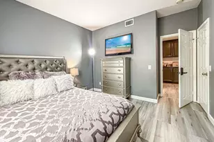 215 Southcrest Pl, Simi Valley, CA 93065 - Photo 26