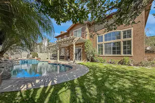 215 Southcrest Pl, Simi Valley, CA 93065 - Photo 58