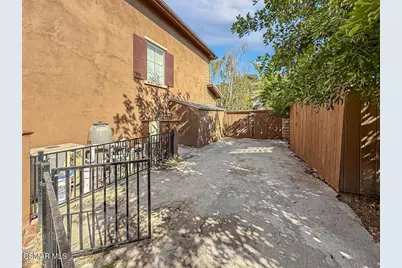 215 Southcrest Place, Simi Valley, CA 93065 - Photo 62