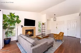 275 Ridgeton Ln, Simi Valley, CA 93065 - Photo 10
