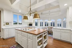 1673 Crown Ridge Ct, Westlake Village, CA 91362 - Photo 20