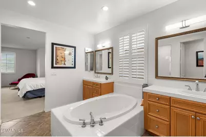 1346 Estuary Way, Oxnard, CA 93035 - Photo 34