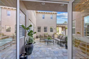 13854 Saddleback Dr, Moorpark, CA 93021 - Photo 16