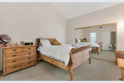 596 Via Novella, Oak Park, CA 91377 - Photo 12