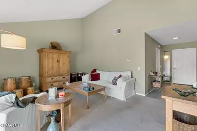 596 Via Novella, Oak Park, CA 91377 - Photo 6