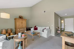 596 Via Novella, Oak Park, CA 91377 - Photo 6