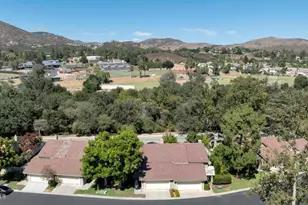 596 Via Novella, Oak Park, CA 91377 - Photo 22