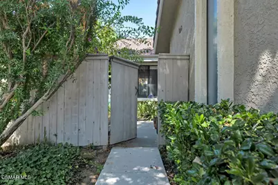 596 Via Novella, Oak Park, CA 91377 - Photo 2