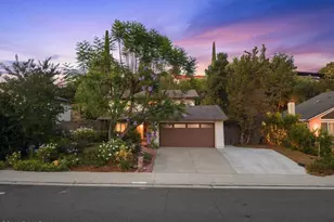 30729 Lakefront Dr, Agoura Hills, CA 91301 - Photo 68