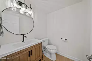 30729 Lakefront Dr, Agoura Hills, CA 91301 - Photo 12