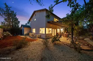 30729 Lakefront Dr, Agoura Hills, CA 91301 - Photo 4