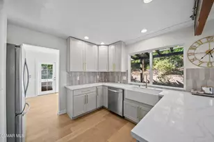 30729 Lakefront Dr, Agoura Hills, CA 91301 - Photo 1