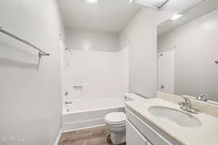 15258 Campus Park Dr, Moorpark, CA 93021 - Photo 26
