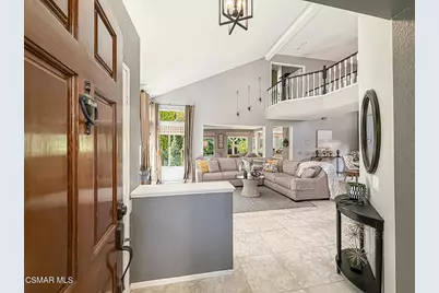 657 Galloping Hill Road, Simi Valley, CA 93065 - Photo 8