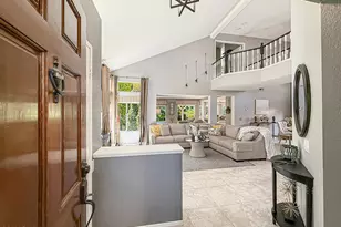 657 Galloping Hill Rd, Simi Valley, CA 93065 - Photo 8