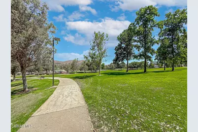 657 Galloping Hill Road, Simi Valley, CA 93065 - Photo 72