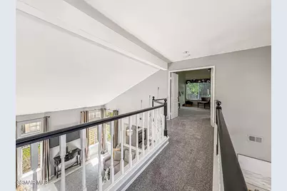 657 Galloping Hill Road, Simi Valley, CA 93065 - Photo 36