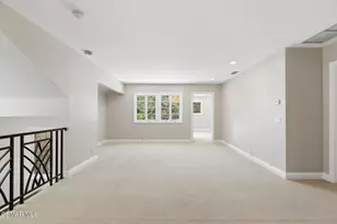 1719 Schoolhouse Cir, Westlake Village, CA 91362 - Photo 22
